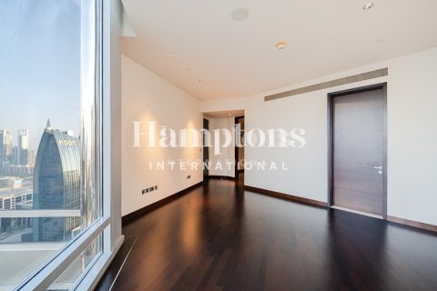 Apartamento en alquiler en Burj Khalifa, Dubai, EAU 2 dormitorios, 152.26987506 m2 № 659372 - foto 10
