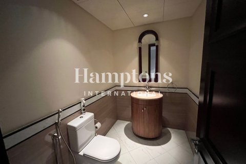 Apartament në Burj Khalifa, Dubai, Emiratet e Bashkuara Arabe 2 dhoma gjumi, 173.54280400 m2. № 659371 - Foto 10