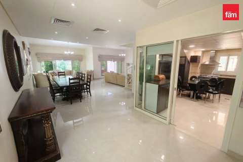 Villa Dubaijā, AAE 4 istabas, 501.5 m2 Nr. 753292 - attēls 21