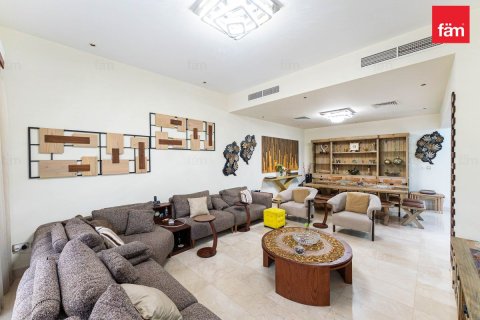 Kuća u nizu u Dubai, UAE 328.7 m2, 4 spavaćih soba Br. 753294