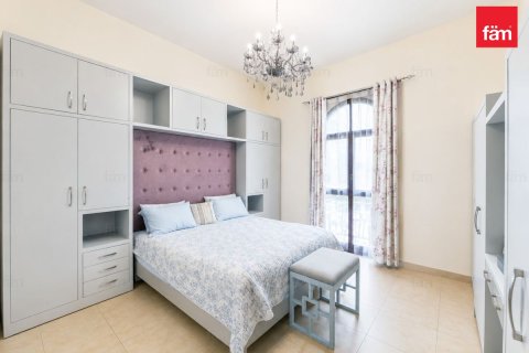 Radový dom v Dubai, SAE 4 spálne, 328.7 m2 č. 753294 - Fotografia 6