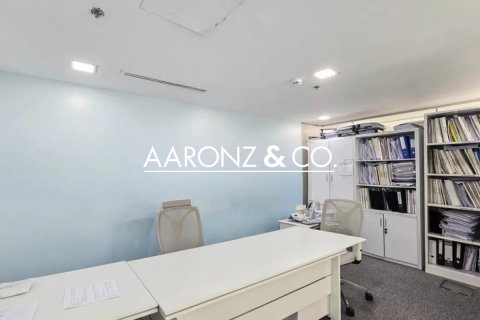 Oficina en alquiler en Business Bay, Dubai, EAU 169 m2 № 670748 - foto 8