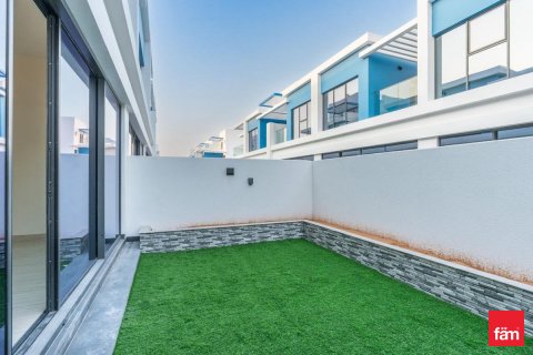 Vila v Dubai, SAE 5 spální, 144 m2 č. 692981 - Fotografia 18
