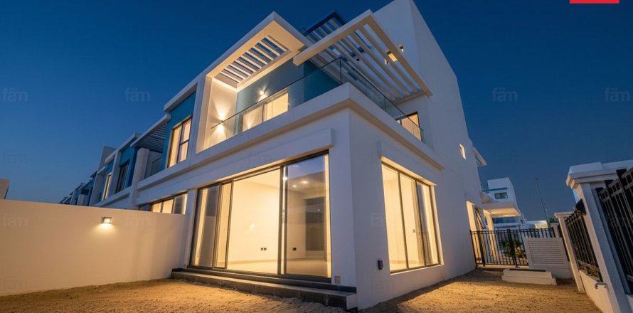 Vila v Dubai, SAE 5 spální, 144 m2 č. 692981