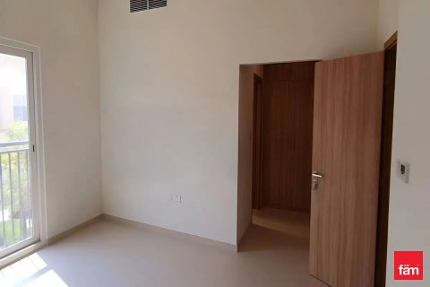 Таунхаус Дубай, БАӘ-да 3 жатын бөлмелер, 174.8 м² № 694345 - фото 5