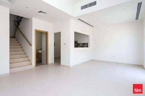 Таунхаус Дубай, БАӘ-да 3 жатын бөлмелер, 174.8 м² № 694345 - фото 3