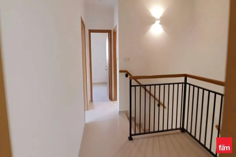 Таунхаус Дубай, БАӘ-да 3 жатын бөлмелер, 174.8 м² № 694345 - фото 7