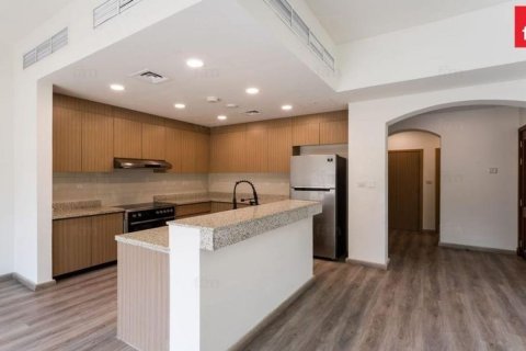 Villetta a schiera in affitto a Dubai, EAU 3 camere da letto, 174.8 mq. № 694345 - foto 7