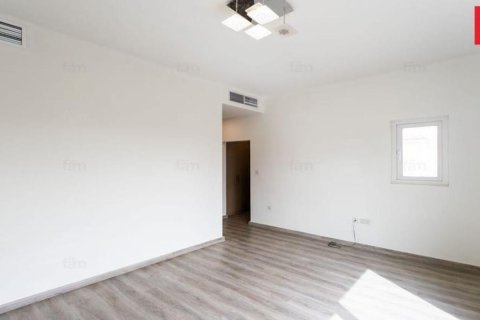 Villetta a schiera in affitto a Dubai, EAU 3 camere da letto, 174.8 mq. № 694345 - foto 8