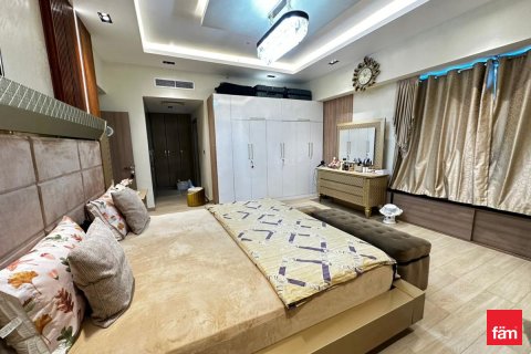 Apartment in Business Bay, Dubai, UAE 3 bedrooms, 203 sq.m. № 687363 - photo 14