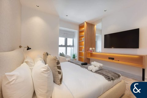 דירה למכירה ב Dubai Marina, Dubai, איחוד האמירויות  2 חדרי שינה, 110 מ"ר, מספר 667077 - תמונה 16