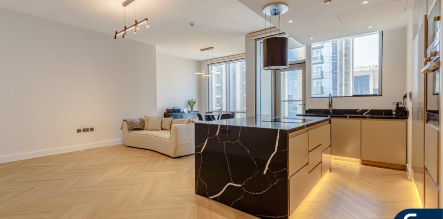 Lägenhet i Business Bay, Dubai, UAE 2 sovrum, 140 kvm Nr. 667075