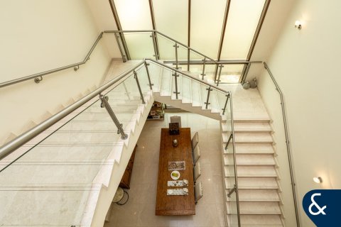 Villa sa Meydan, Dubai, UAE 5 silid-tulugan, 720 sq.m. № 667074 - larawan 4