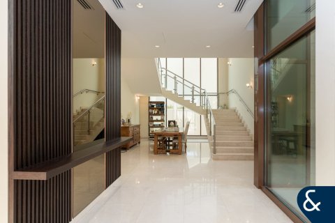 Villa sa Meydan, Dubai, UAE 5 silid-tulugan, 720 sq.m. № 667074 - larawan 9