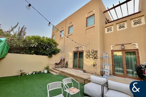 Villetta a schiera in vendita a Al Furjan, Dubai, EAU 3 camere da letto, 262 mq. № 667544 - foto 1