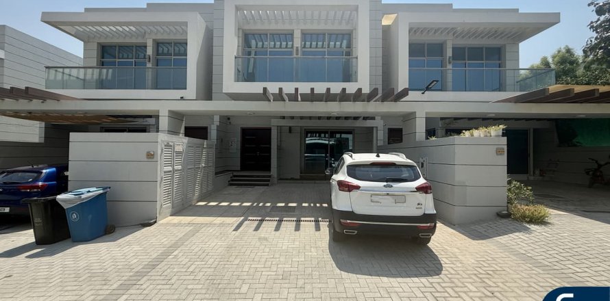 Řadový dům v Al Furjan, Dubai, SAE 4 ložnice, 302 m² Č.: 667540