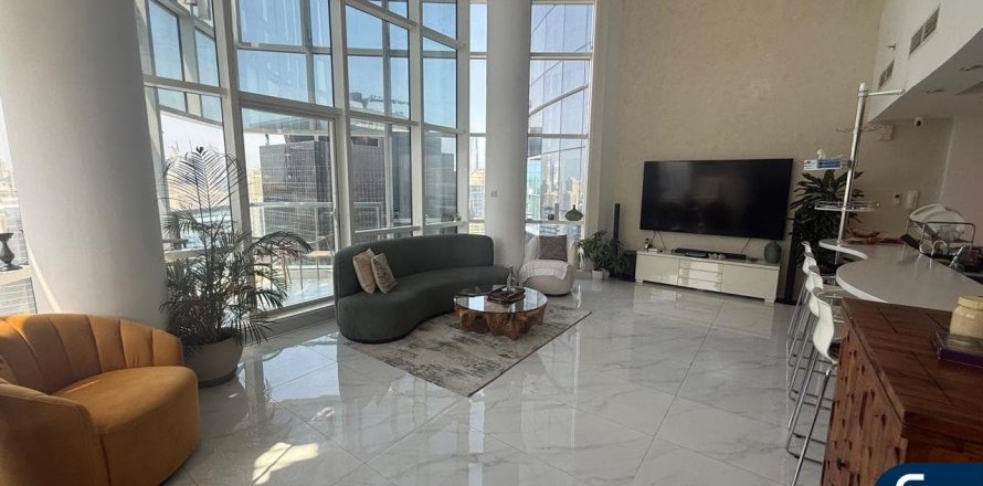 Korter asukohaga Jumeirah Lake Towers, Dubai, AÜE: 2 magamistoaga, 181 m² Nr 667543