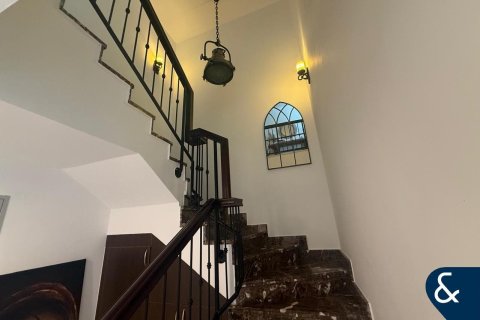 Müüa korter asukohaga Jumeirah Lake Towers, Dubai, AÜE: 2 magamistoaga, 181 m² Nr 667543 - pilt 10