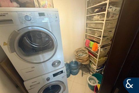 Müüa korter asukohaga Jumeirah Lake Towers, Dubai, AÜE: 2 magamistoaga, 181 m² Nr 667543 - pilt 9