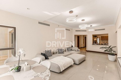 Apartment sa Palm Jumeirah, Dubai, UAE 2 silid-tulugan, 167.97 sq.m. № 754139 - larawan 2