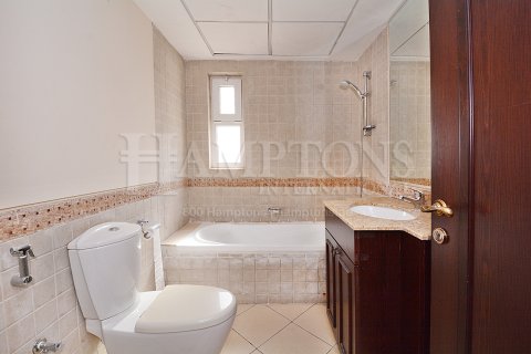Villa en alquiler en Dubai Land, Dubai, EAU 3 dormitorios, 540.69546000 m2 № 651031 - foto 3