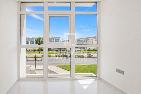 Casa urbana para venda em Dubai, EAU 3 quartos, 112.23 m2 № 765337 - foto 9