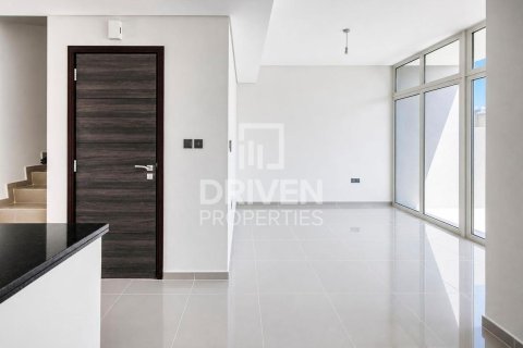 Σπίτι σε Dubai, ΗΑΕ 3 υπνοδωμάτια, 112.23 τ.μ. Αρ. 765337