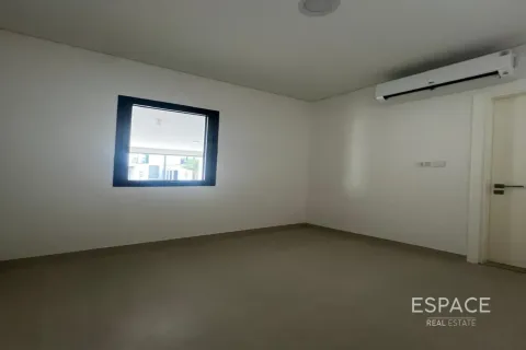 Vila u Jebel Ali, Dubai, UAE 4 spavaćih soba, 300 m2 Br. 738135 - fotografija 4