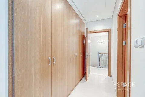 Villa in Al Furjan, Dubai, UAE 3 bedrooms, 283 sq.m. № 738134 - photo 14
