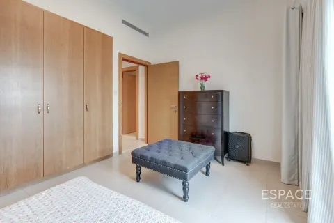 Villa in Al Furjan, Dubai, UAE 3 bedrooms, 283 sq.m. № 738134 - photo 8