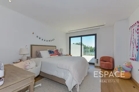 Willa do wynajęcia w Jumeirah Islands, Dubai, ZEA 5 sypialnie, 557 mkw., nr 738138 - zdjęcie 11