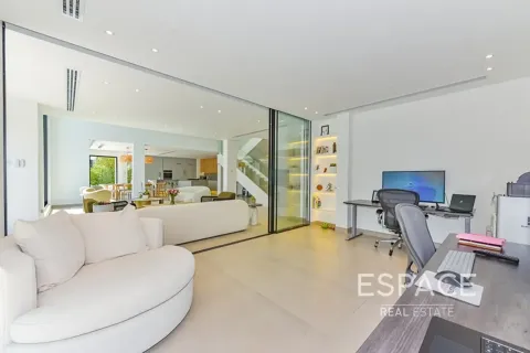 Willa do wynajęcia w Jumeirah Islands, Dubai, ZEA 5 sypialnie, 557 mkw., nr 738138 - zdjęcie 17