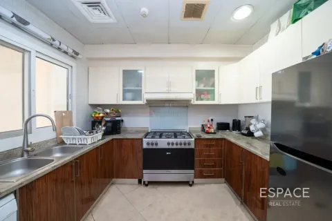 Villa in Jumeirah Village Circle, Dubai, UAE 3 bedrooms, 307 sq.m. № 738132 - photo 5
