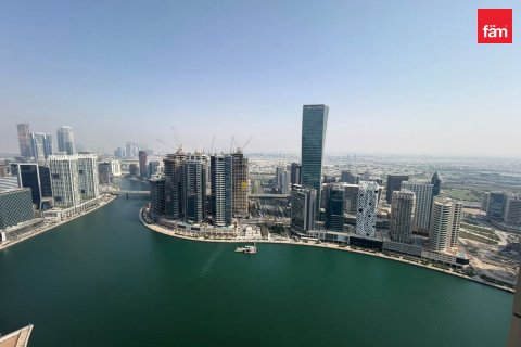 דירה להשכרה ב Business Bay, Dubai, איחוד האמירויות 2 חדרי שינה, 135.7 מ"ר, מספר 766561 - תמונה 6