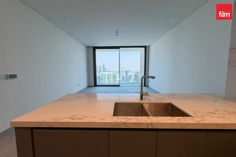 דירה להשכרה ב Business Bay, Dubai, איחוד האמירויות 2 חדרי שינה, 135.7 מ"ר, מספר 766561 - תמונה 11