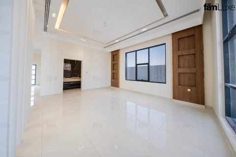 Villa en alquiler en Al Quoz, Dubai, EAU 5 dormitorios, 929 m2 № 766319 - foto 21