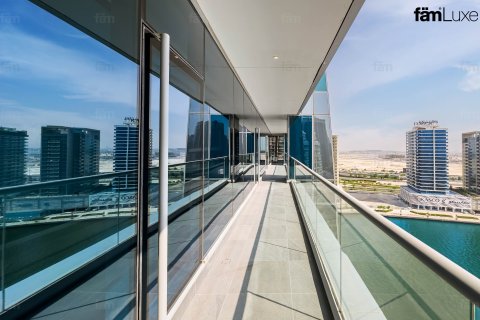 Business Bay, Dubai, BAE’de kiralık penthouse 4 yatak odası, 525.2 m² No 766318 - fotoğraf 20