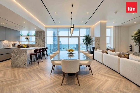 Apartment til salg i Dubai Marina, Dubai, UAE 3 soveværelser, 223.9 kvm № 766563 - foto 1