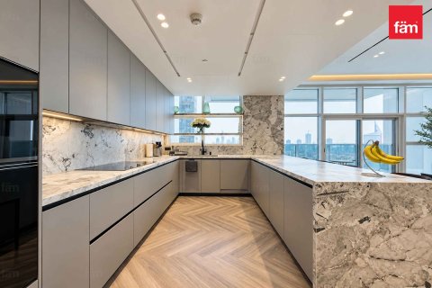 Apartment til salg i Dubai Marina, Dubai, UAE 3 soveværelser, 223.9 kvm № 766563 - foto 8