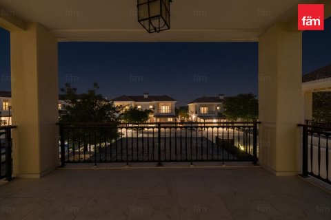 Townhouse in Dubai, UAE 4 bedrooms, 317.9 sq.m. № 689526 - photo 18