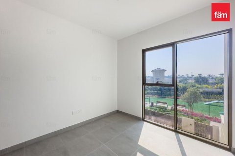 Vilă de închiriat în Dubai, EAU 3 dormitoare, 163.6 mp.  №689245 - poză 8