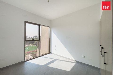 Vilă de închiriat în Dubai, EAU 3 dormitoare, 163.6 mp.  №689245 - poză 14