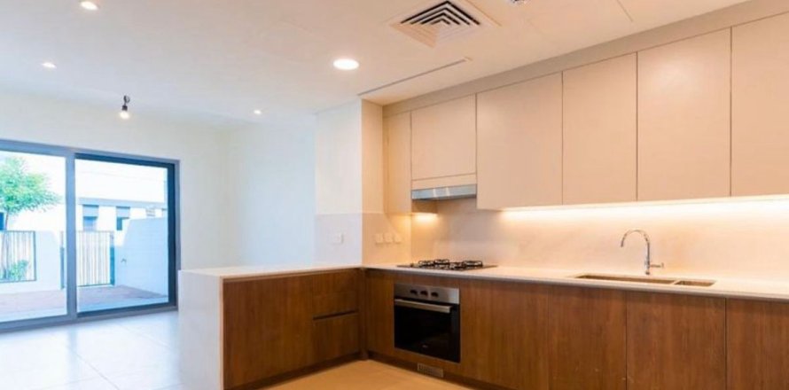 Rumah bandar di Tilal Al Ghaf, Dubai, UAE 3 bilik tidur, 140.4 meter persegi № 691581