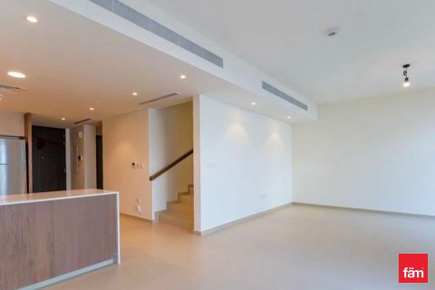 Casa urbana para arrendamento em Tilal Al Ghaf, Dubai, EAU 3 quartos, 140.4 m2 № 691581 - foto 6