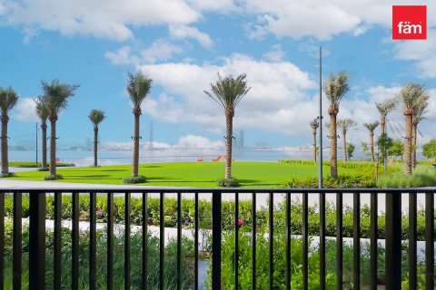 Dupleks në Dubai, Emiratet e Bashkuara Arabe 3 dhoma gjumi, 201.5 m2. № 691582 - Foto 19