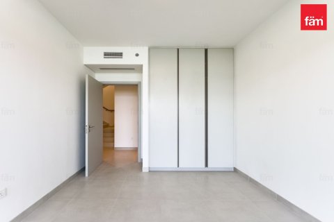 Dupleks në Dubai, Emiratet e Bashkuara Arabe 3 dhoma gjumi, 201.5 m2. № 691582 - Foto 23