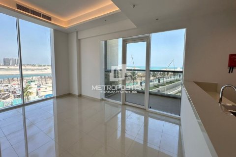 Apartament na sprzedaż w Mina Al Arab, Ras Al Khaimah, ZEA 2 sypialnie, 125 mkw., nr 664750 - zdjęcie 2