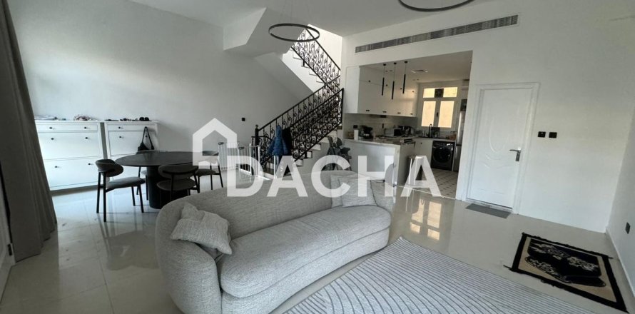Σπίτι σε Dubai Land, Dubai, ΗΑΕ 3 υπνοδωμάτια, 212 τ.μ. Αρ. 706982