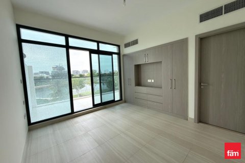 Villa en alquiler en Dubai, EAU 4 dormitorios, 331.9 m2 № 701403 - foto 2