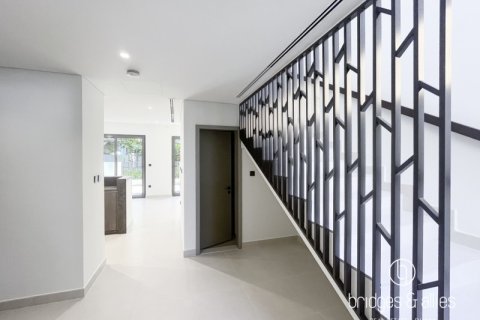 Vila v Tilal Al Ghaf, Dubai, SAE 3 spálne, 140 m2 č. 678778 - Fotografia 4
